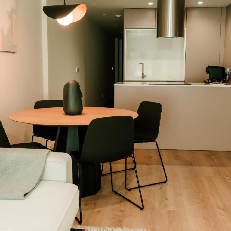 Reyes Católicos Premium Homes - Two-Bedroom Apartment - 7