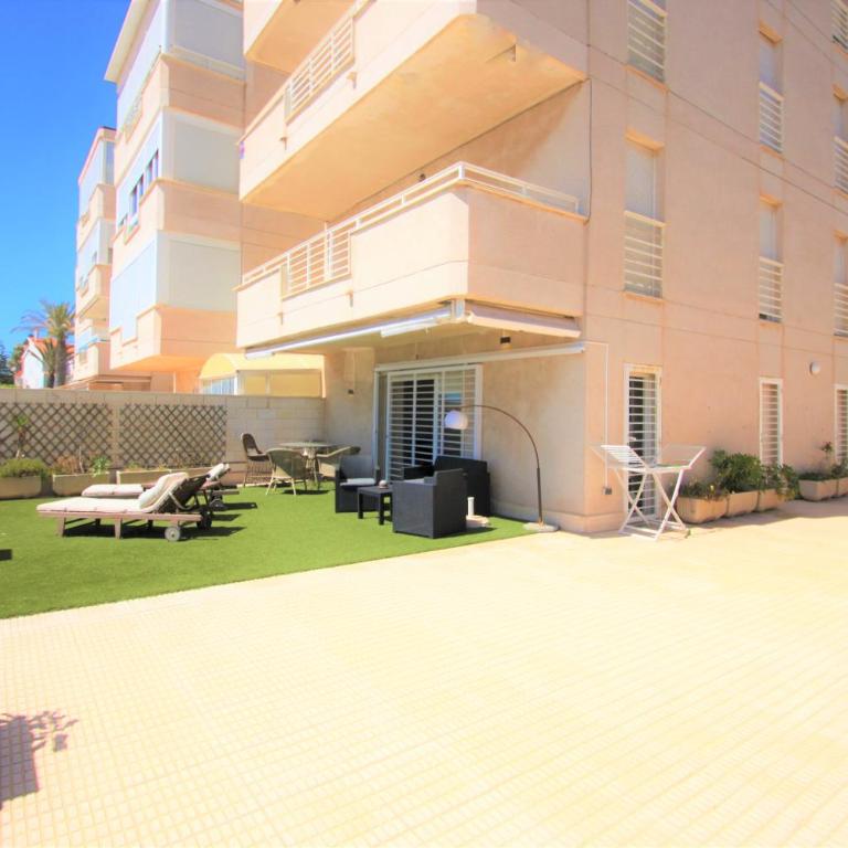 Apartamento CasaTuris enfrente al mar en Playa Muchavista C102 - Apartamento de 3 dormitorios - 8