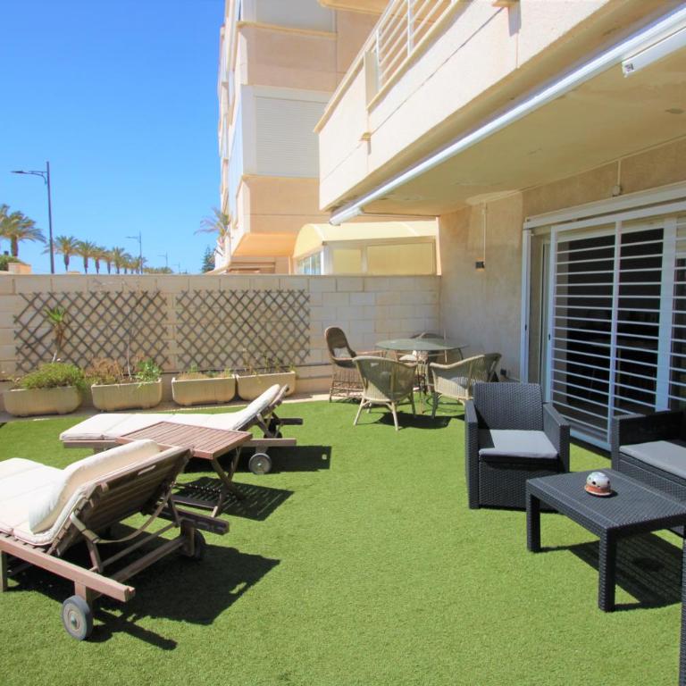Apartamento CasaTuris enfrente al mar en Playa Muchavista C102 - Apartamento de 3 dormitorios - 21