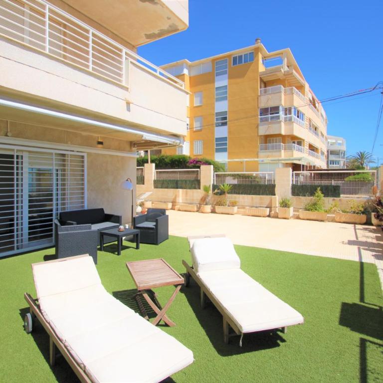 Apartamento CasaTuris enfrente al mar en Playa Muchavista C102 - Apartamento de 3 dormitorios - 19