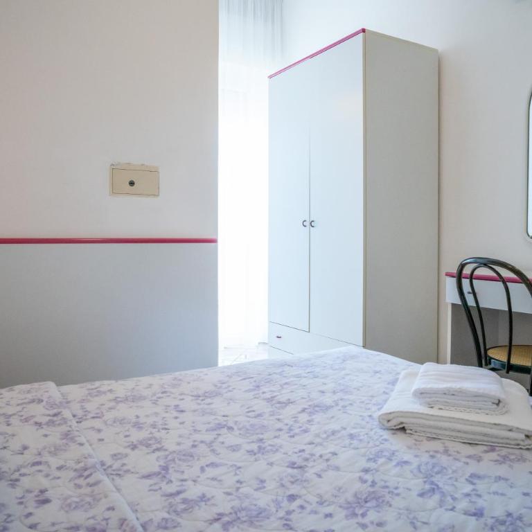 Hotel Radar - Camera Matrimoniale Piccola - 1