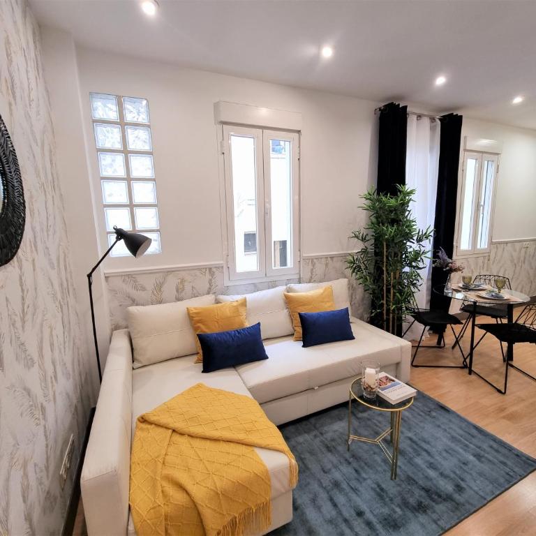 MOLINA - LA LATINA - One-Bedroom Apartment - 10
