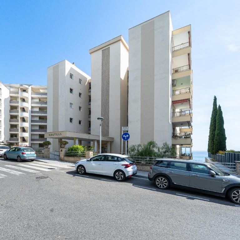Hauzify I Apartament Nautilus - Apartamento con vistas al mar - 18
