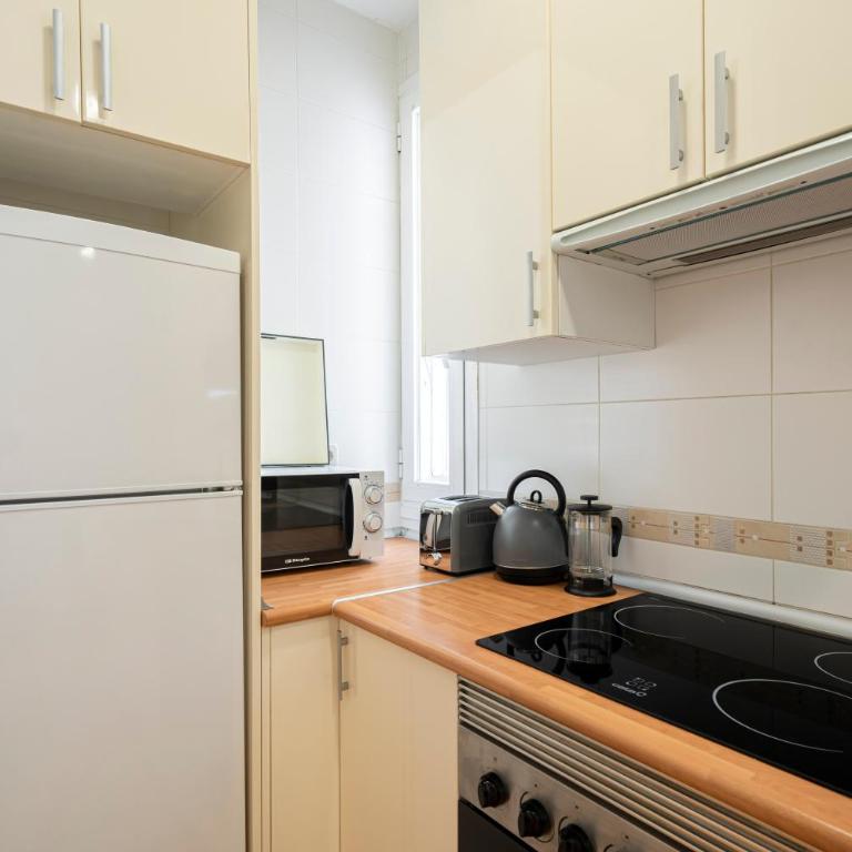 For You Rentals Apartamento TEMPORAL Delicias Madrid Atocha DVA65 - One-Bedroom Apartment - 12