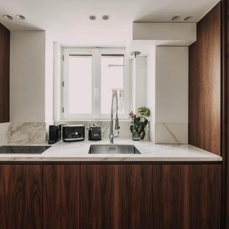 HIGHSTAY - Luxury Serviced Apartments - Place Vendôme - Two-Bedroom Apartment - B - 9