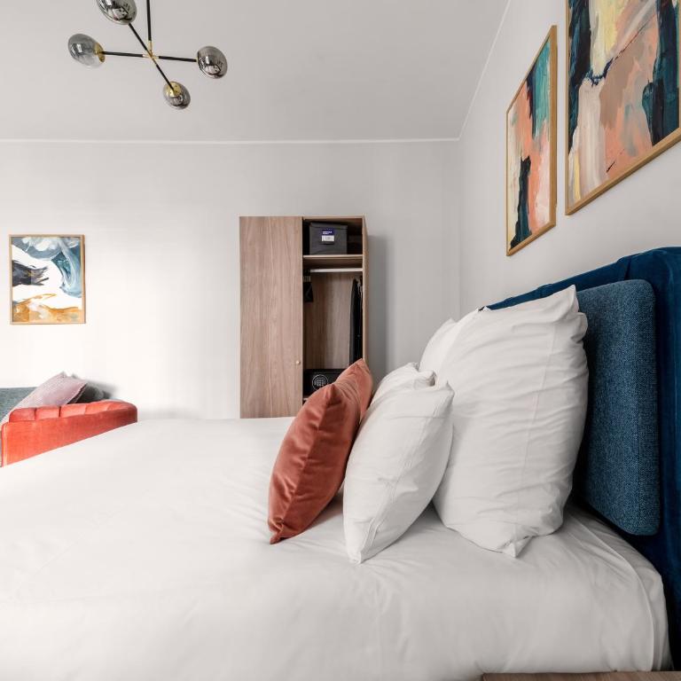 Numa Milan Loreto - Extra Large Studio with Kitchen and Sofa Bed - 12