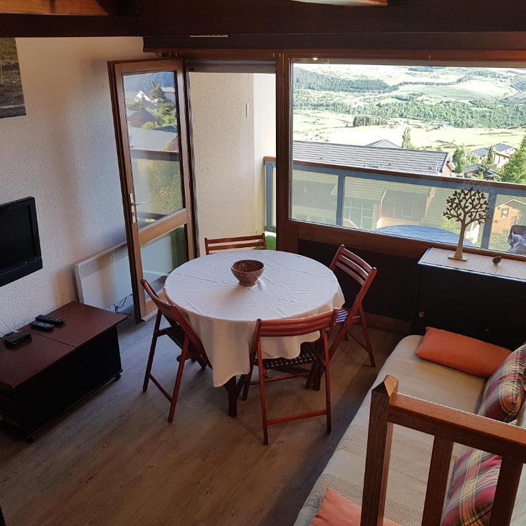 Font-Romeu Appart T2 + Cabine - Vue panoramique - Appartement 2 Chambres - 1