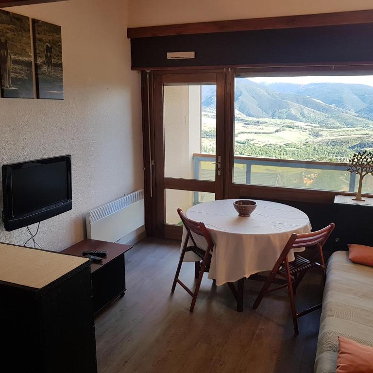 Font-Romeu Appart T2 + Cabine - Vue panoramique - Appartement 2 Chambres - 8