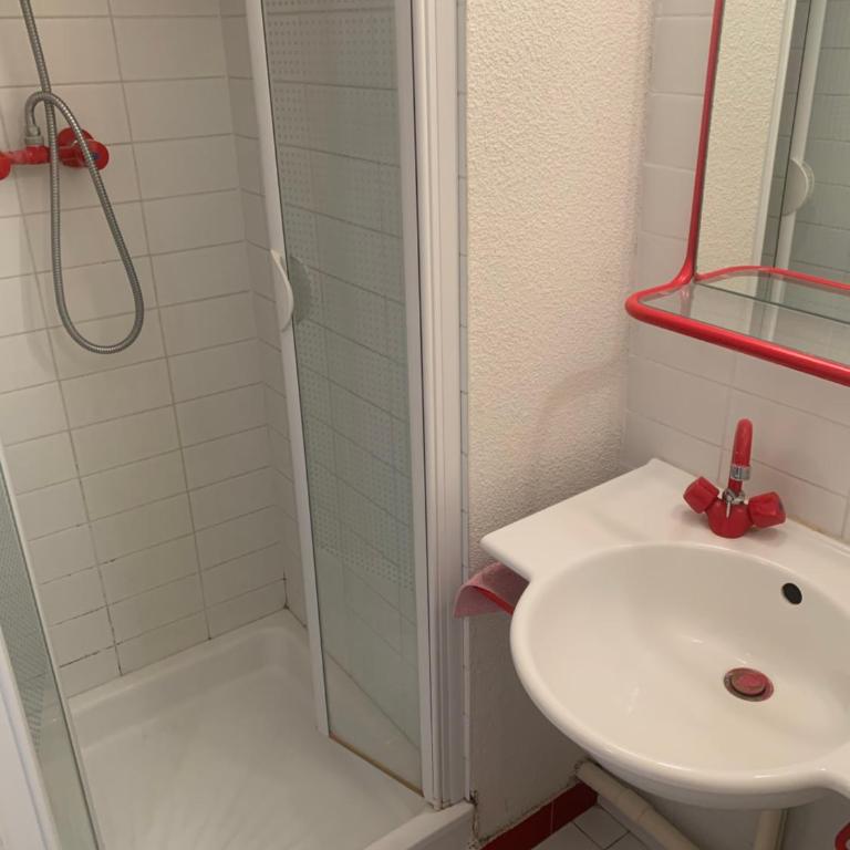 Vittoria Immobilier 12 -REGLEMENT SUR PLACE - chèques vacances acceptés - Estudio Estándar - 7