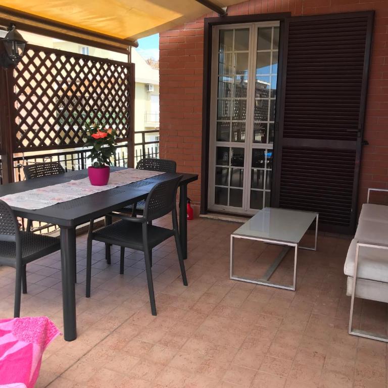 Attico con due camere e doppia terrazza al mare - Appartamento Attico - 70