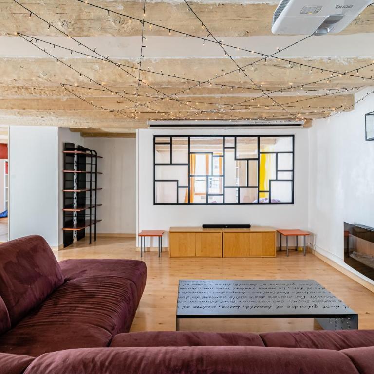 DINA Great BIG appartment - 6 pers with overhead projector - Appartement 2 Chambres - 18