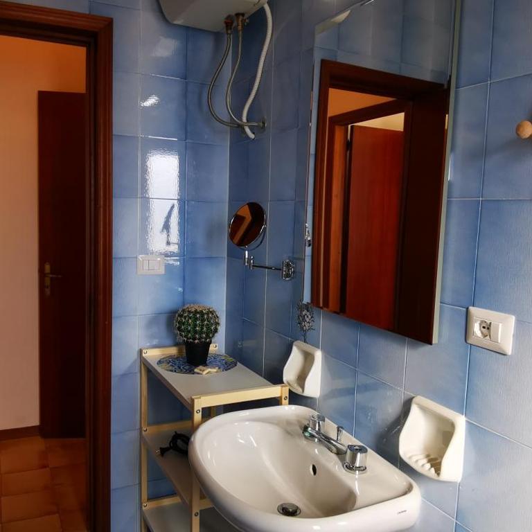 Rooms GUITGIA - Apartment - 16