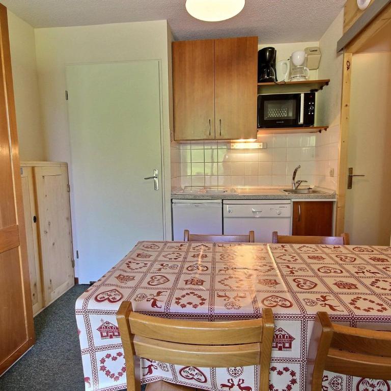 Appartement au pied des pistes avec terrasse - FR-1-455-120 - Appartement (4 Adultes) - 2