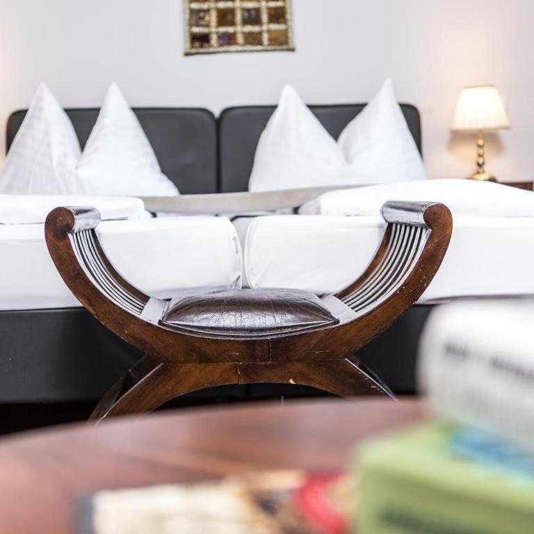 Landidyll-Hotel Nudelbacher - Standard Doppelzimmer - 12