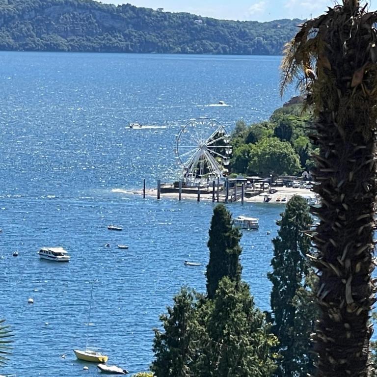 Appartamento vista Lago, giardino spiaggia a Stresa vista Isole Borromee e Golfo Borromeo - STRESAFLAT - Monolocale con Vista Lago - 55