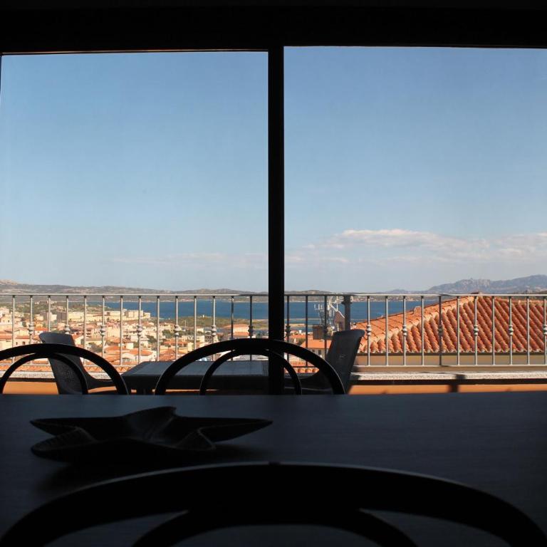 b&b U Punenti - Camera Matrimoniale Deluxe con Balcone e Vista Mare - 8