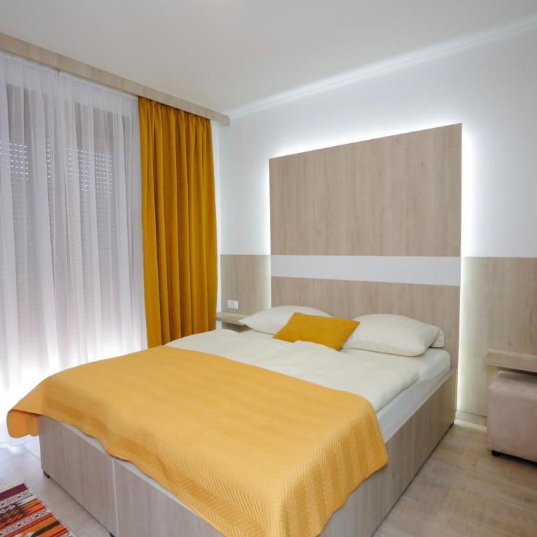 Hotel - Villa Lejla - Deluxe Double Room with Balcony - 10