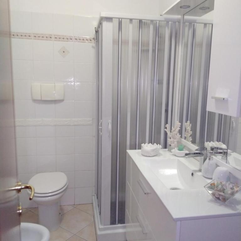 Rami di Corallo Appartamento con Parcheggio Privato ---------- - Appartamento con 2 Camere da Letto - 38