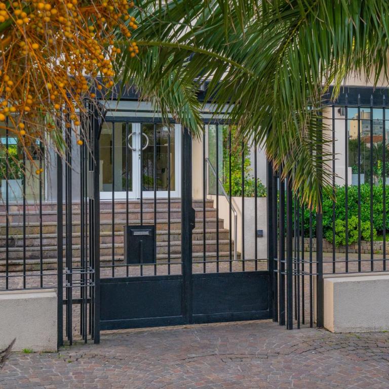 Departamento Varese Güemes Alta Gama Luxury 4/5 Pax Vista Mar - Apartamento de 2 dormitorios - 32