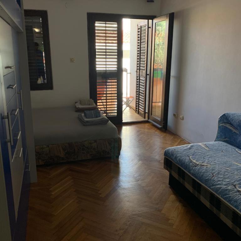Apartman Labovic Becici - Apartman sa 3 Spavaće Sobe - 9