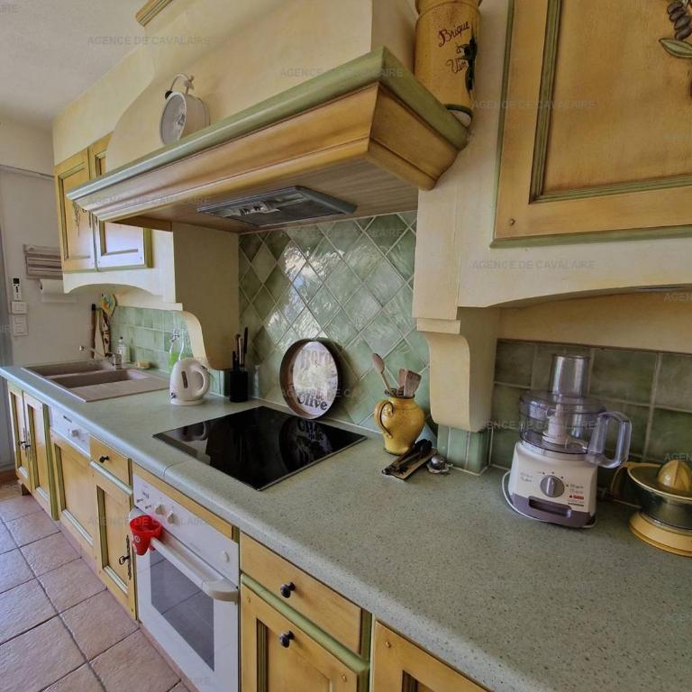 T3 au centre de Cavalaire avec parking, clim, wifi, proche plage - FR-1-100-272 - Appartement - 5