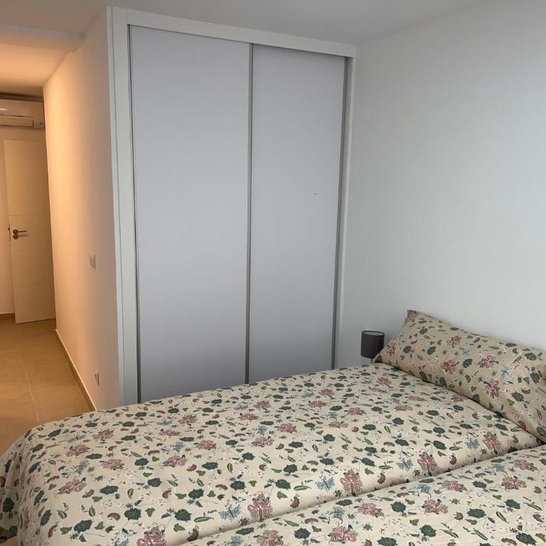 Alicante Residenca Plus Ultra - Apartamento con terraza - 2