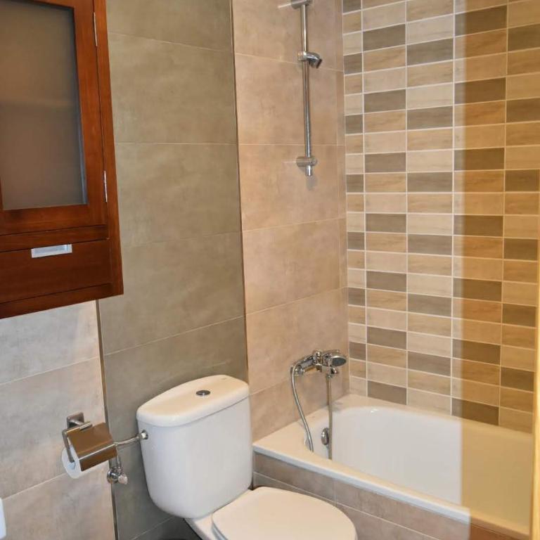 Apartamento zona playa de burriana con terraza - Apartamento de 3 dormitorios - 10