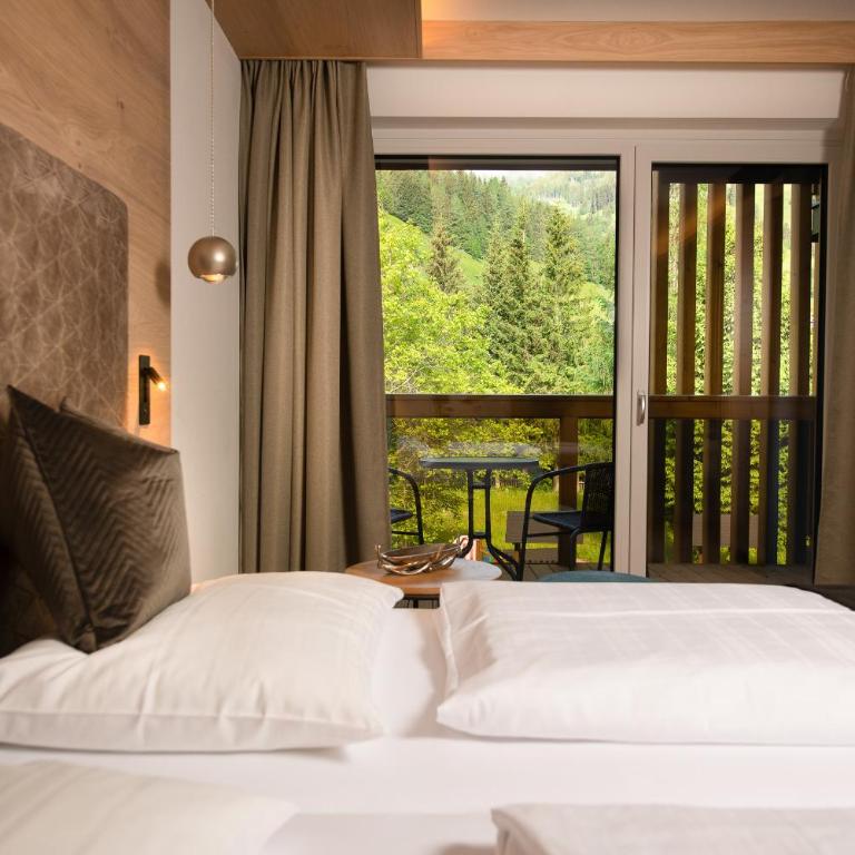 Hotel Alpina Rauris - Deluxe Doppelzimmer - 3