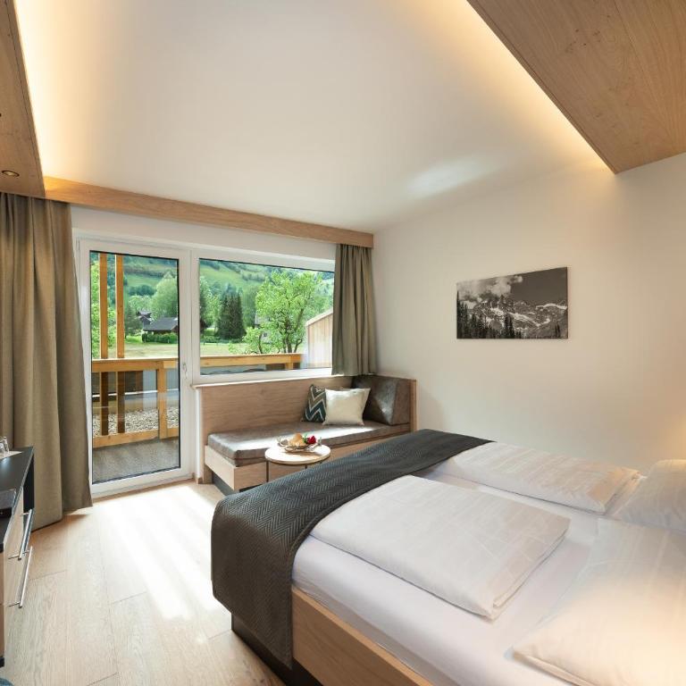 Hotel Alpina Rauris - Dreibettzimmer - 2