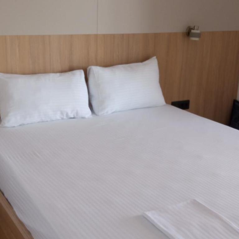 SYMPHONY - One-Bedroom Apartment - 1