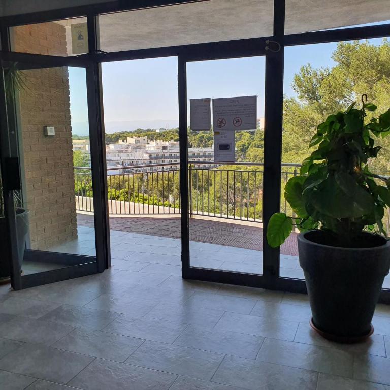 Apartamento con vistas y piscina en Salou! - Apartamento de 1 dormitorio - 16