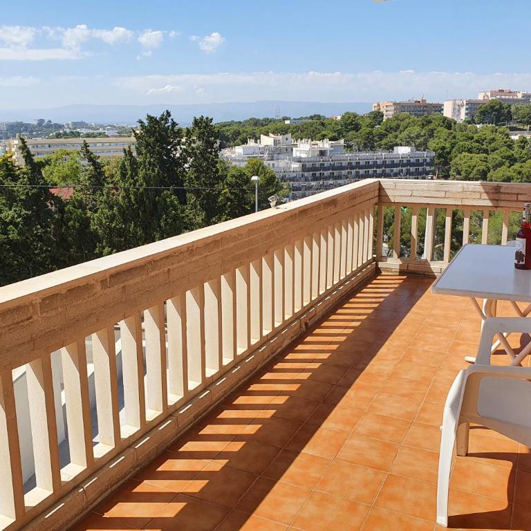 Apartamento con vistas y piscina en Salou! - Apartamento de 1 dormitorio - 7