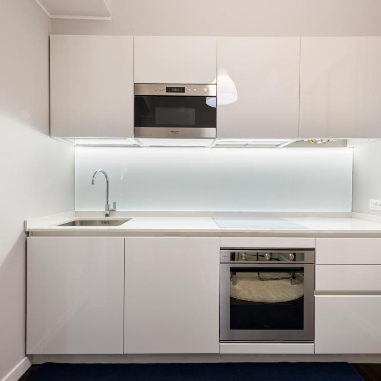 Ponte Vecchio Deluxe Apartments - Two-Bedroom Apartment - 20