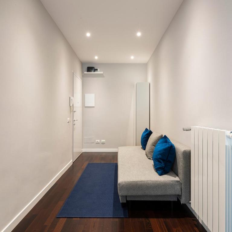 Ponte Vecchio Deluxe Apartments - Two-Bedroom Apartment - 22