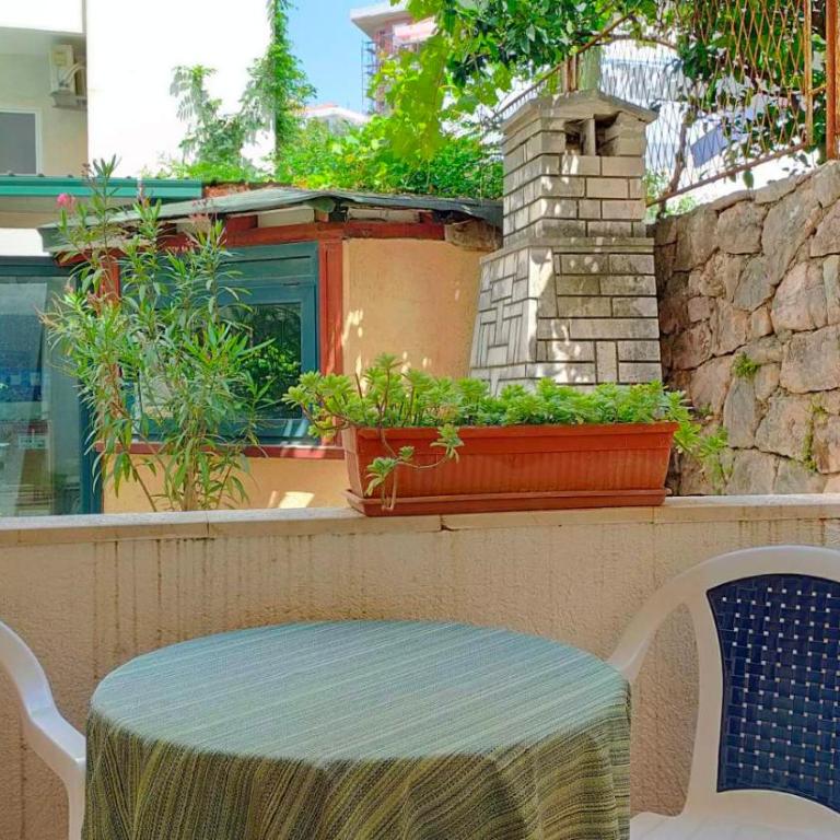 Guesthouse Tri Palme - One-Bedroom Apartment - 3