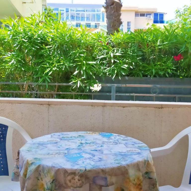 Guesthouse Tri Palme - One-Bedroom Apartment - 8