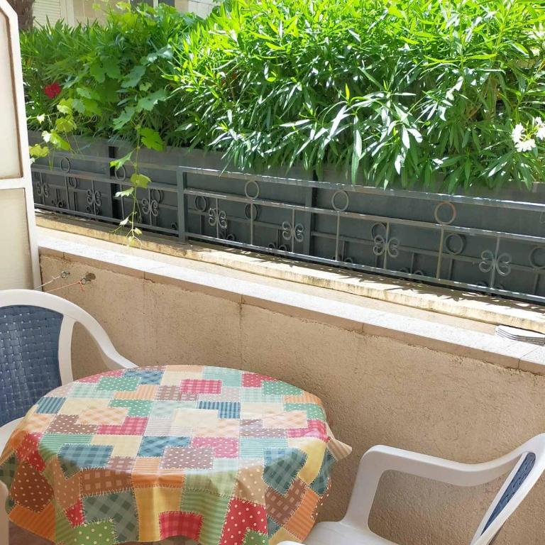 Guesthouse Tri Palme - One-Bedroom Apartment - 1