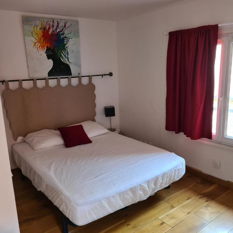 La tropezienne, Duplex 73 m2, 100 m du port, climatisation, grande terrasse - Apartment mit 3 Schlafzimmern - 49