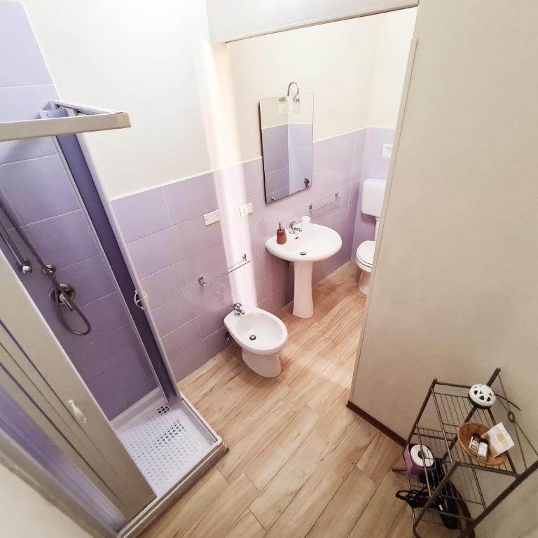 Affittacamere Il Terrazzo Di Archimede - Camera Quadrupla con Bagno Privato - 7