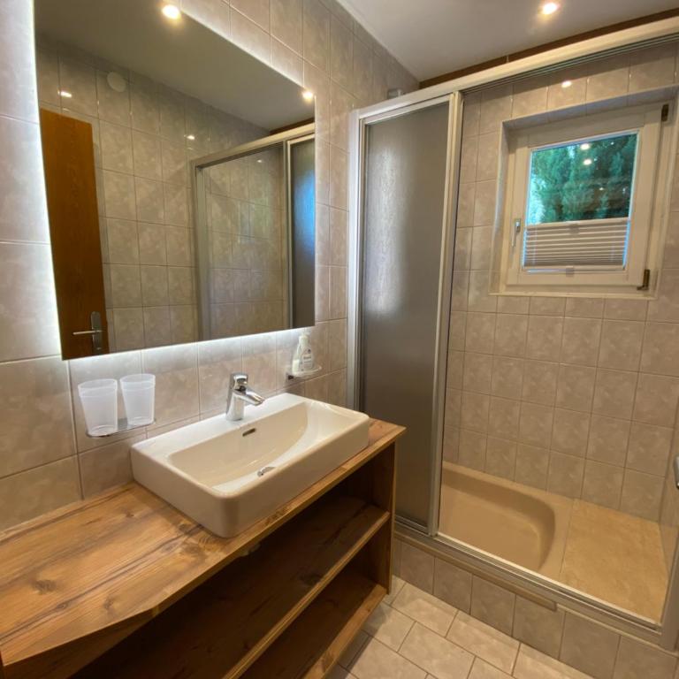 Ferienwohnungen Ötztal - Apartment mit 1 Schlafzimmer (4 Erwachsene) - 3