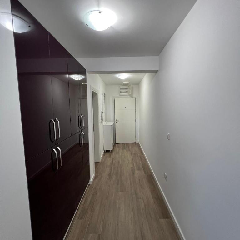 Apartments Meri - Two-Bedroom Apartment - 14