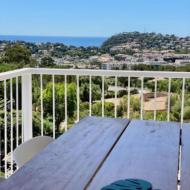 Mimosas - Bel appartement avec une vue imprenable sur la baie - Appartement 2 Chambres - 15