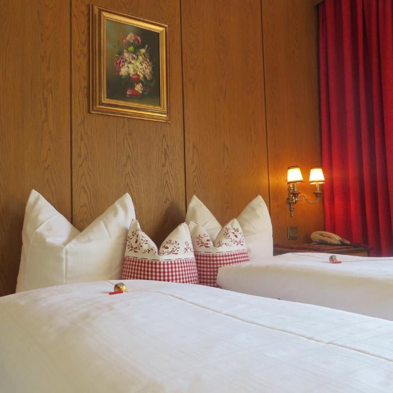 Pension Mühlbachhof - Doppelzimmer mit Balkon - 6