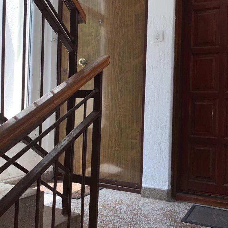 Apartman Labovic Becici - Apartman sa 3 Spavaće Sobe - 1