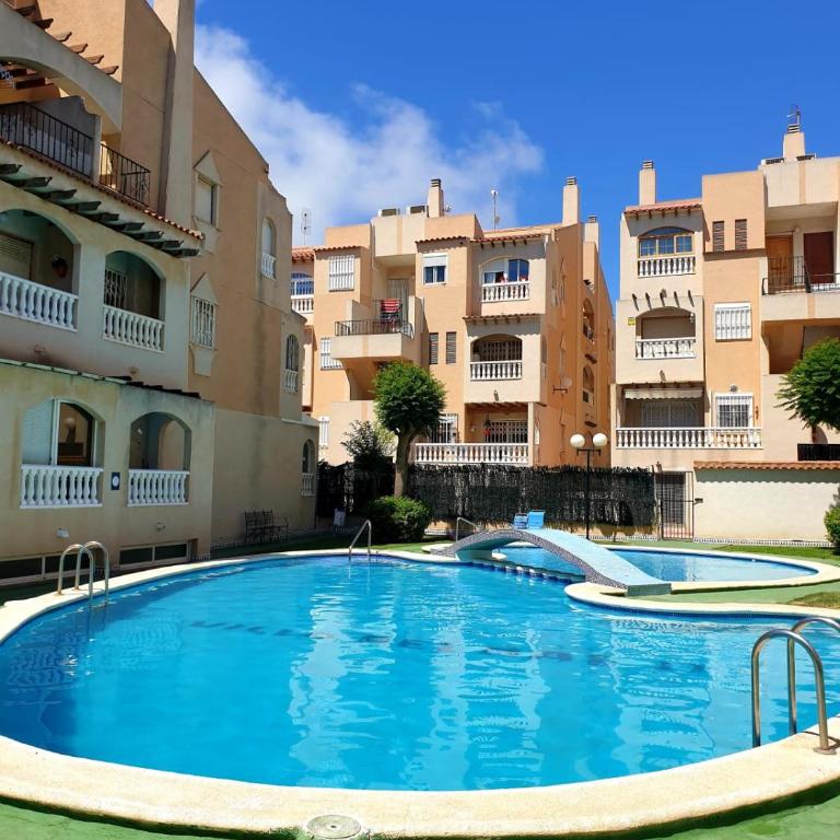 Seascape - Tranquil Studio Apartment - One-Bedroom Apartment - 3