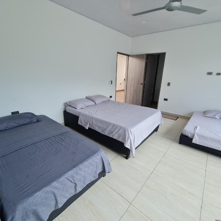 Quinta SHADDAI MELGAR - Habitación Triple Confort - 3