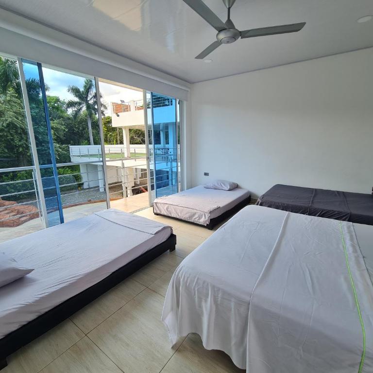 Quinta SHADDAI MELGAR - Habitación Doble Deluxe con balcón - 4