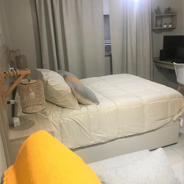 APARTAMENTO LAS VICTORIAS/LIBERTAD LUMINOSO EXCELENTE UBICACION - Apartamento de 1 dormitorio - 3