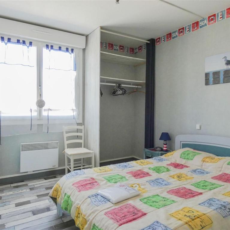 Appartement 3 chambres avec grand balcon et garage proche du casino - FR-1-323-260 - Apartment - 4