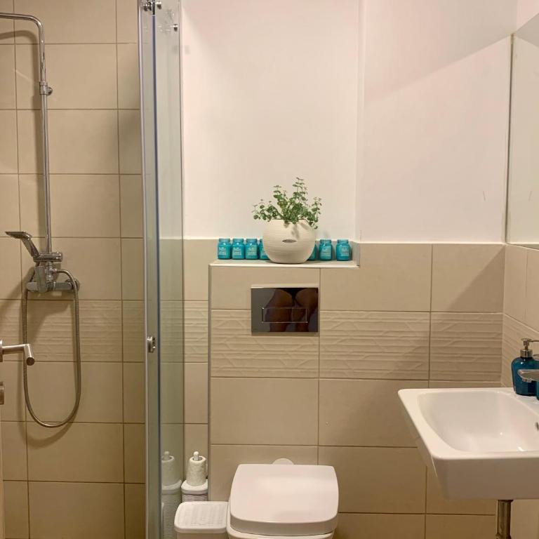 BUDVA LUX - One-Bedroom Apartment - 7